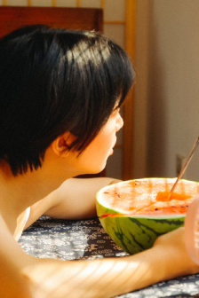 偷玩熟睡醉酒体育壮男GV